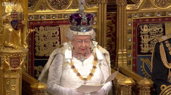 Queen’s Speech: UK targets digital economy, driverless cars