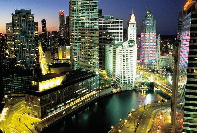 Chicago will implement a smart city solution, boosting public Wi-Fi and citizen engagement