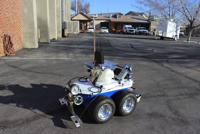 seekur bridge inspection robot