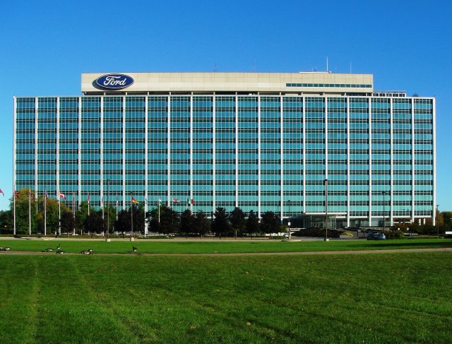 Ford creates robotics and AI R&D team