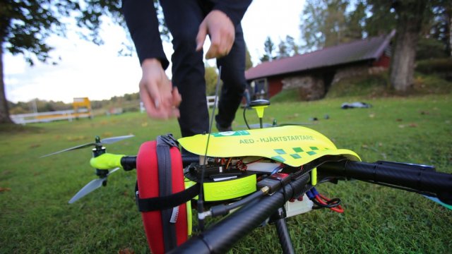 drone Defibrillator drone in sweden study