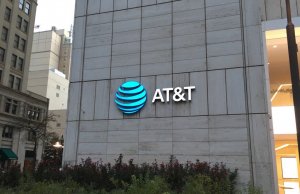 AT&T commits to $200 million investment in IoT start-ups