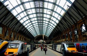 Commuters remain frustrated by poor mobile reception on UK trains