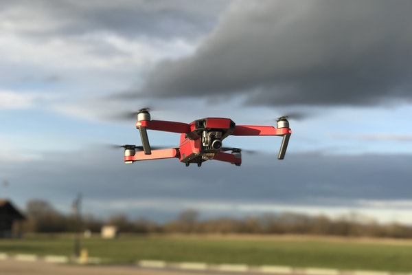 Eyes on the sky: Can drones and commercial aircraft safely share airspace?