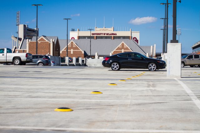 University of Oklahoma installs sensor-based parking system