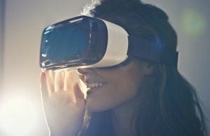 20 VR and AR projects given up to £20,000 each by CreativeXR